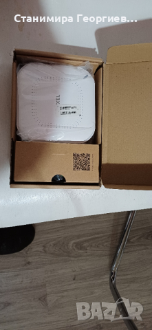 рутер AP Zyxel NWA50AX ( подходящ за общестени места ) , снимка 1