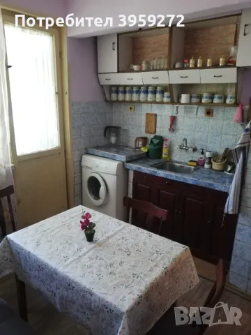 Продавам 4-стаен апартамент в Ямбол , снимка 5 - Апартаменти - 47352437