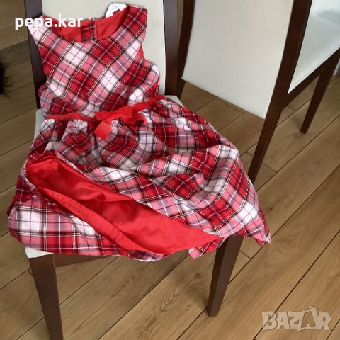 Рокля ,128-134, H&M за 8-9 г и още 5 рокли, снимка 2 - Детски рокли и поли - 43771717