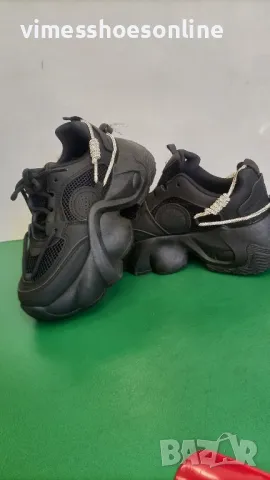 Дамски сникърси