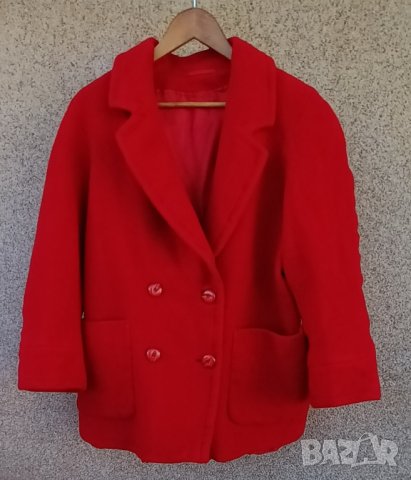 Червено вълнено късо палтенце., снимка 1