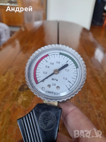 Стар манометър за цилиндрово налягане, снимка 3 - Други ценни предмети - 51979084