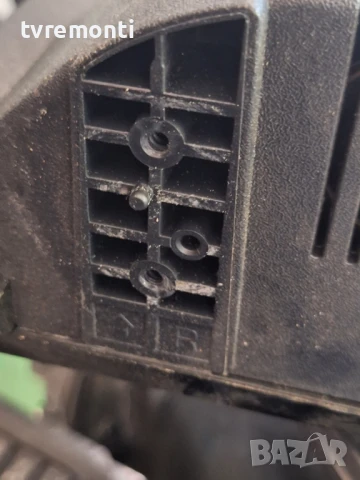 крачета оригинална стойка телевизор Turbo-X Модел TXV-3234, снимка 3 - Стойки, 3D очила, аксесоари - 50602544