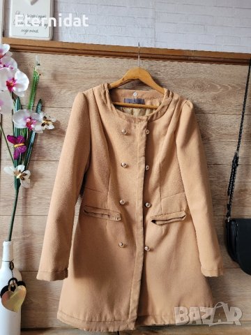 Бежов блейзър златни копчета , снимка 3 - Сака - 44129362