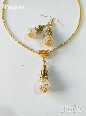Красивият ни нов комплект бижута с камъни Бял кварц и богати орнаменти в цвят злато , снимка 12 - Бижутерийни комплекти - 35117281