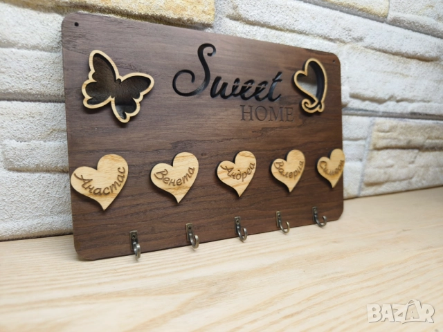 🌟Персонализирана стойка за ключове с вашите имена фамилия текст, снимка 2 - Декорация за дома - 52016375