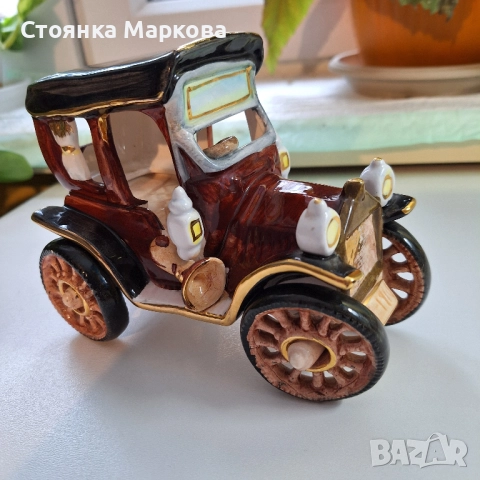 Авторски ретро автомобил-порцелан, снимка 3 - Колекции - 52996970