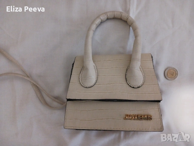 Малка чантичка, снимка 3 - Чанти - 53388609