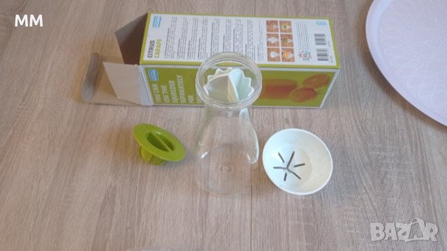 Сокоизтисквачка Citrus Carafe, ръчна, снимка 2 - Сокоизстисквачки и цитрус преси - 43452577