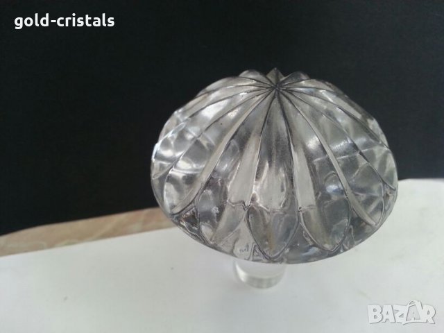 Кристална гарафа, снимка 5 - Антикварни и старинни предмети - 26636761