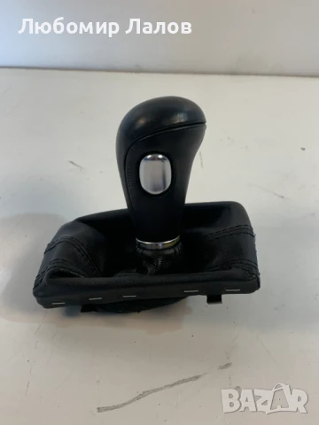 Топка маншон скоростен лост Audi A4 A5 десен волан 8K2713139