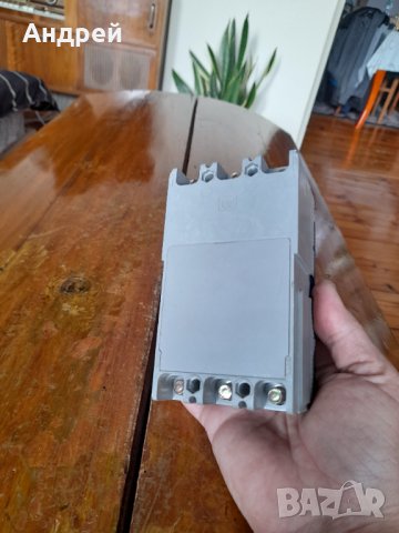 Стар включвател,изкллючвател Merlin Gerin EZN100N 100A, снимка 6 - Други ценни предмети - 43075788