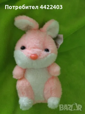 Зайче-плюшена играчка