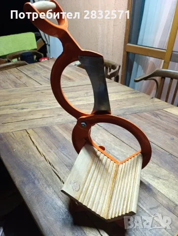 Винтидж гилотина за рязане, снимка 8 - Други инструменти - 50369095