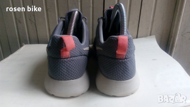 Оригинални маратонки'' Nike Roshe Run'' 36 номер, снимка 7 - Маратонки - 28302524