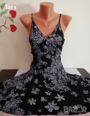 Дамска рокля 