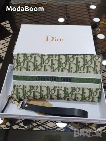 🤩Christian Dior луксозни дамски портмонета с кутия / различни цветове🤩, снимка 10 - Портфейли, портмонета - 43420563