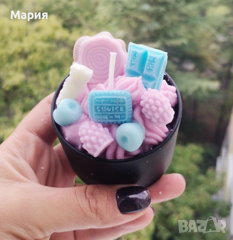 Коледни торти и мъфини свещи , снимка 14 - Декорация за дома - 52248494