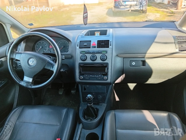 Фолксваген.      Туран за части , снимка 8 - Автомобили и джипове - 53525224