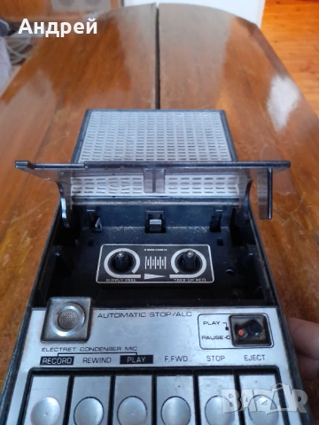 Стар касетофон General Electric 3-5105G, снимка 3 - Антикварни и старинни предмети - 53012776