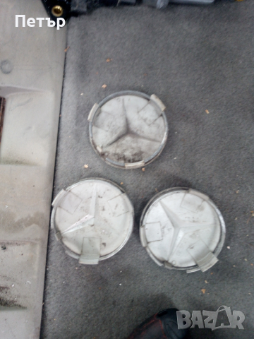 Капачки за джанти Мерцедес , снимка 2 - Гуми и джанти - 36547769