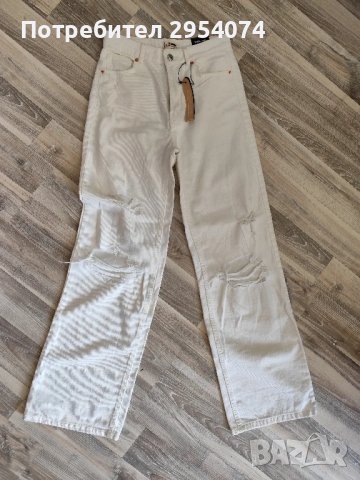 бели дънки накъсани м-20лв, снимка 1