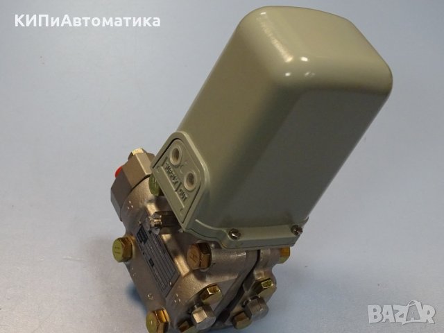 Трансмитер YOKOGAWA pneumatic transmitter Y/13A-MS4/D, снимка 1 - Резервни части за машини - 35137019