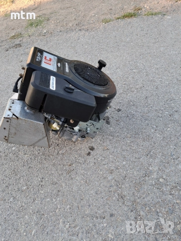 двигател за тракторна косачка , снимка 2 - Градинска техника - 51825423