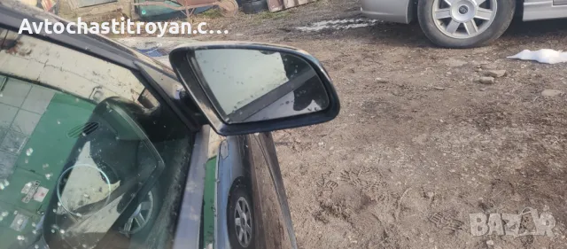 Дясно огледало Audi A3 8p - 3 Врати, снимка 1