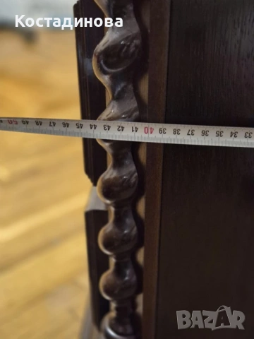 Продава старинен скрин с три чекмеджета, снимка 5 - Скринове - 53303069