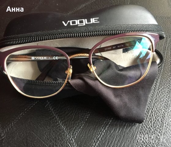 Диоптрични очила Vogue, снимка 1 - Слънчеви и диоптрични очила - 32608355