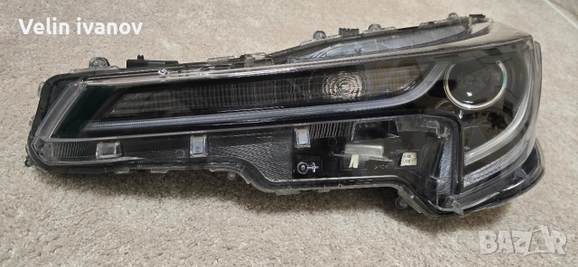 ляв лед фар за тойота корола, снимка 2 - Части - 52804516