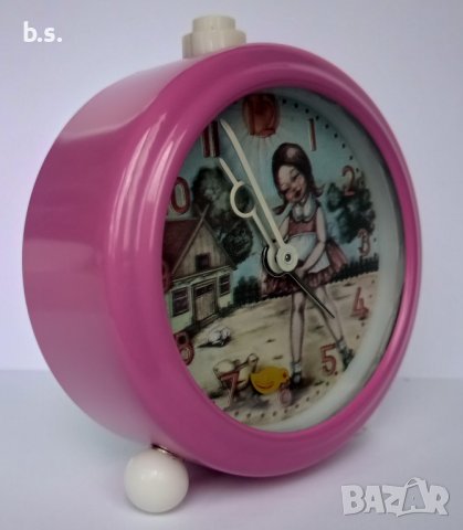 Анимиран механичен будилник , снимка 4 - Антикварни и старинни предмети - 43878755