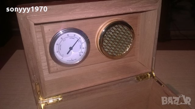 ХУМИДОР-Кутия за пури с влагомер от ароматно дърво-18Х12Х11СМ, снимка 7 - Колекции - 27387323