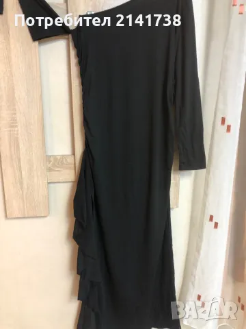 Черна дълга рокля с голо рамо, снимка 2 - Рокли - 48107850