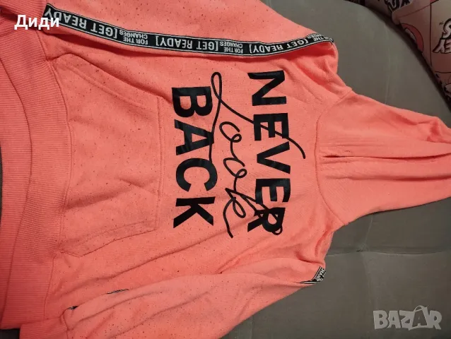 Продавам детски суичър , снимка 1