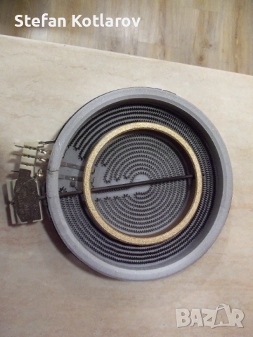 Плоча за керамичен плот/- Ø200, 1700W/700 230v цената е за 1 бр плоча