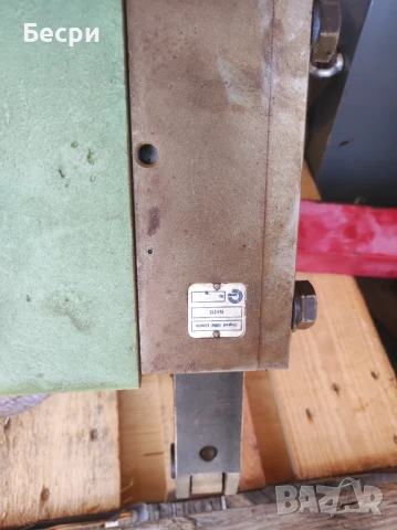 Хидравличен самоцентриращ люнет SMW SLK212 CNC струг 