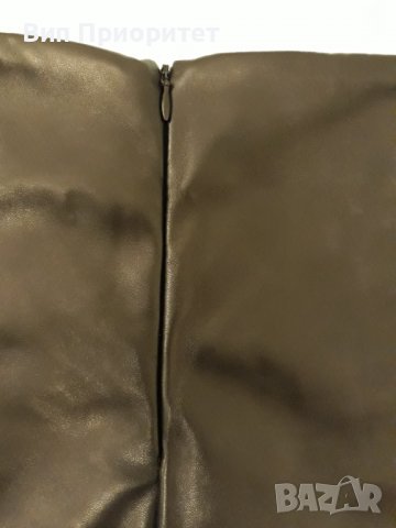 Ефектна черна кожена пола с перли, къса , нова , с по-едри и по-ситни перли , с цип отзад, снимка 8 - Поли - 37401989