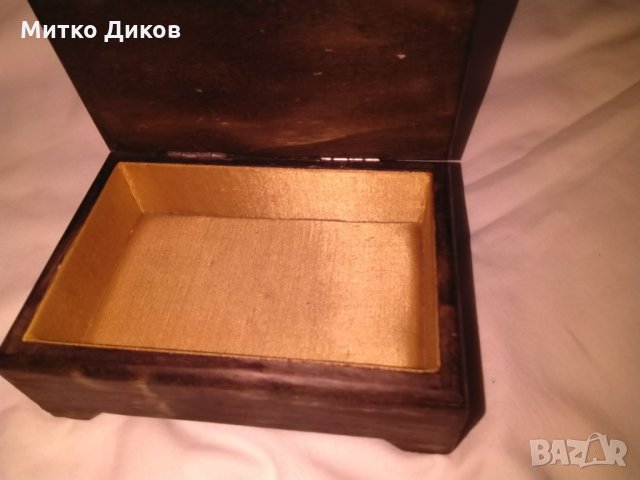 Дървена кутия с медна инкустрация отгоре с бархет вътре  145х100х55мм, снимка 5 - Декорация за дома - 29004937