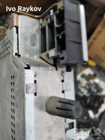 Радио CD Радио плейър Renault Kangoo I , 8200403537, снимка 5 - Части - 51471221