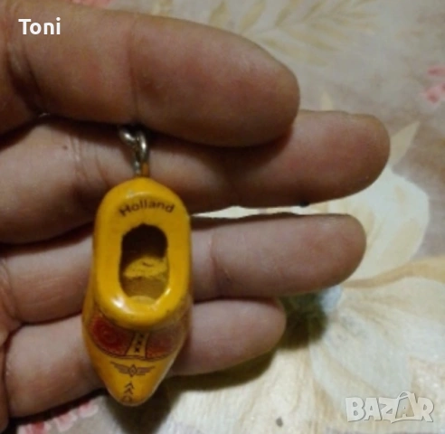 3 броя ключодържател:dow chemical, ключодържател с ролетка, ключодържател Holland , снимка 3 - Други ценни предмети - 53453397