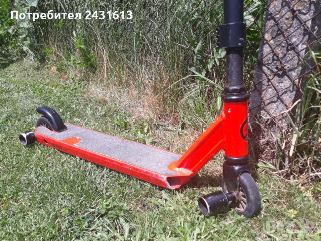 Тротинетка за трикове , снимка 7 - Скейтборд, ховърборд, уейвборд - 36967808