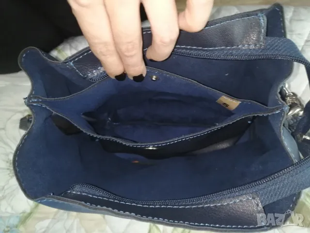 Дамска чанта , снимка 5 - Чанти - 47875591