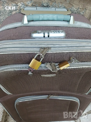 куфар плат в.70см ш.50см д.30см с колелца, снимка 6 - Куфари - 50551779