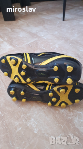 Продавам нови футболни бутонки на matstar, снимка 2 - Футбол - 44914777