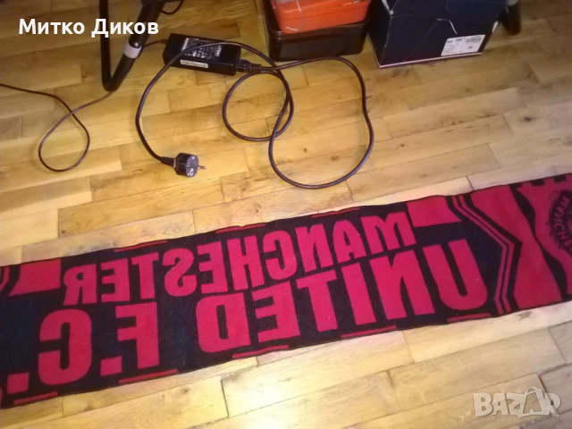 Манчестър Юнайтед футболен шал №9, снимка 7 - Футбол - 51095888