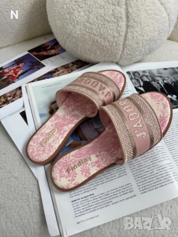 Чехли от LBD нови 