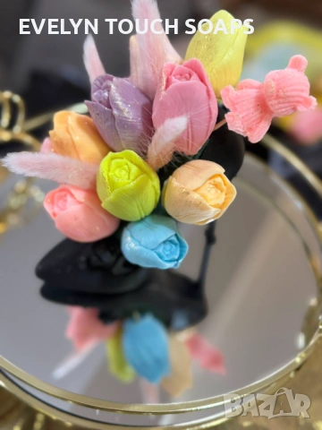 букет лалета за 8 март от сапун като малки шедьоври!, снимка 10 - Козметика за тяло - 53360764