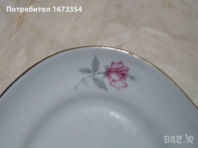 Порцеланови плата, снимка 11 - Прибори за хранене, готвене и сервиране - 37572690